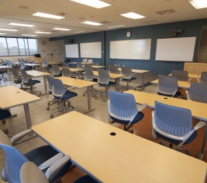 Classroom 358 tables and chairs